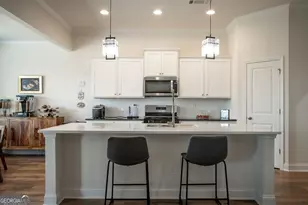 729 Glenside Dr, Jefferson, GA 30549 - Photo 9