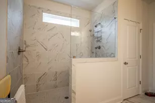 729 Glenside Dr, Jefferson, GA 30549 - Photo 15