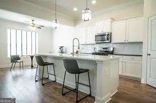 729 Glenside Dr, Jefferson, GA 30549 - Photo 11
