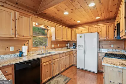 131 Toccoa Overlook Lane, Blue Ridge, GA 30513 - Photo 13