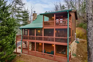 131 Toccoa Overlook Ln, Blue Ridge, GA 30513 - Photo 3
