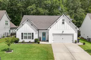 210 S Ridge, Senoia, GA 30276 - Photo 1