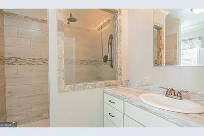 113 Stewart Avenue NE, Milledgeville, GA 31061 - Photo 7