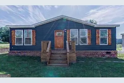 113 Stewart Avenue NE, Milledgeville, GA 31061 - Photo 1