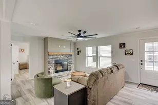 111 Stewart Ave NE, Milledgeville, GA 31061 - Photo 3