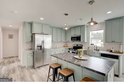 109 Stewart Avenue NE, Milledgeville, GA 31061 - Photo 5