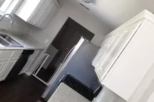 132 Royal Ct, Jackson, GA 30233 - Photo 3