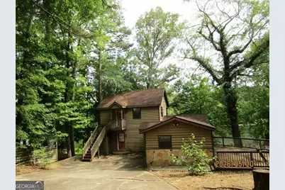 729 N. Lake Drive, Sandersville, GA 31082 - Photo 1