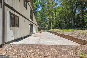5249 Golf Valley Way, Stone Mountain, GA 30088 - Photo 13