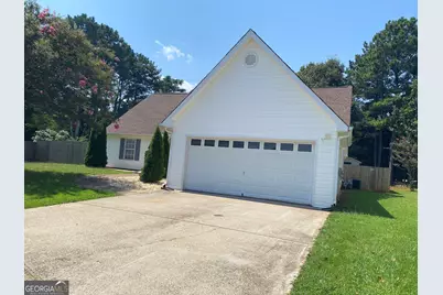 900 Harbins View Drive, Dacula, GA 30019 - Photo 3