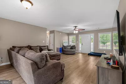 150 Cottonwood Trail, Jackson, GA 30233 - Photo 11
