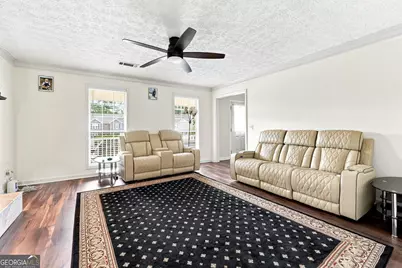 932 Sugar Meadow Lane, Sugar Hill, GA 30518 - Photo 5
