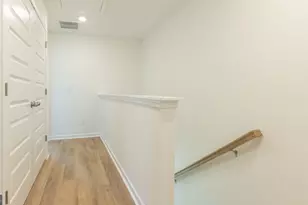 308 Laurel Ln, Hapeville, GA 30354 - Photo 15