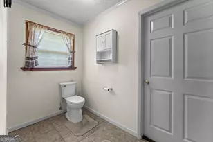 614 N Victory Dr, Lyons, GA 30436 - Photo 67