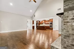 1031 Greenwood Cir, Madison, GA 30650 - Photo 17