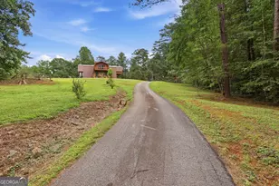 932 Camp Mikell Rd, Toccoa, GA 30577 - Photo 3
