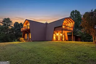 932 Camp Mikell Rd, Toccoa, GA 30577 - Photo 31