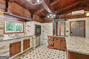 932 Camp Mikell Rd, Toccoa, GA 30577 - Photo 7