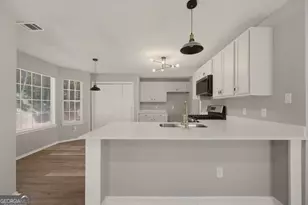 949 Redan Trce, Stone Mountain, GA 30088 - Photo 11