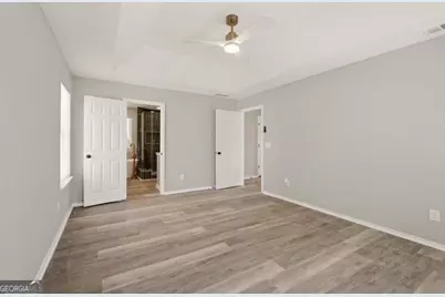 949 Redan Trace, Stone Mountain, GA 30088 - Photo 17