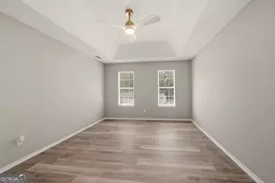 949 Redan Trce, Stone Mountain, GA 30088 - Photo 15