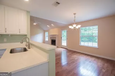 808 Riverview Drive E, Saint Marys, GA 31558 - Photo 17