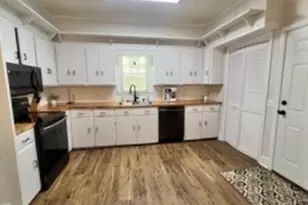141 S 1st Ave, Mcrae, GA 31055 - Photo 9