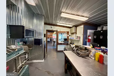 9 S Cromartie Street, Hazlehurst, GA 31539 - Photo 31