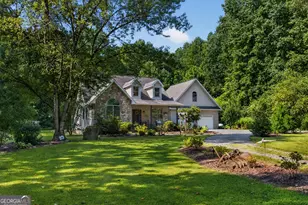 137 Noblet Dr, Hiawassee, GA 30546 - Photo 1