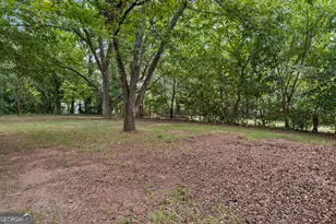 106 Grady St, Griffin, GA 30223 - Photo 27