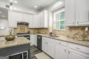 430 Lake Forest Dr, Newnan, GA 30265 - Photo 29