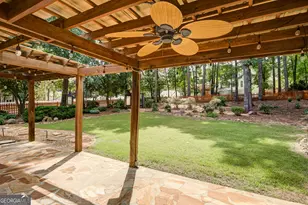 430 Lake Forest Dr, Newnan, GA 30265 - Photo 9