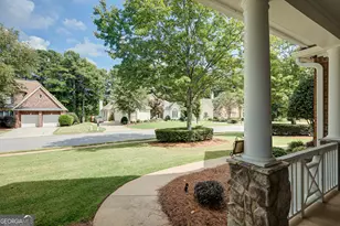 430 Lake Forest Dr, Newnan, GA 30265 - Photo 3