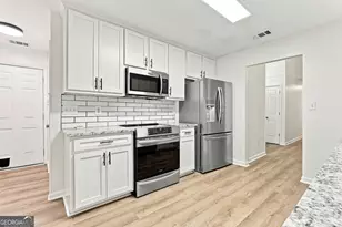 677 Al Roberts Rd, Senoia, GA 30276 - Photo 19