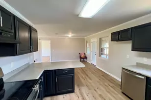 176 Matts Way, Douglas, GA 31535 - Photo 23