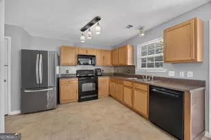 362 Summit View Dr, McDonough, GA 30253 - Photo 5