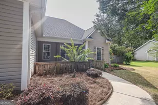 137 Pond Dr, Kathleen, GA 31047 - Photo 3
