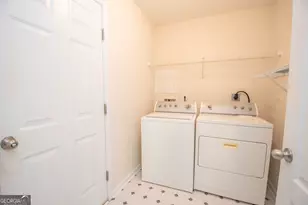 136 Peachtree Glenn Dr, Ellenwood, GA 30294 - Photo 21