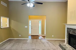70 Indian Bluff Dr, Sharpsburg, GA 30277 - Photo 7