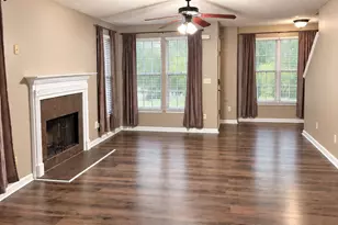 5445 Hilltop Pass, Fairburn, GA 30213 - Photo 3