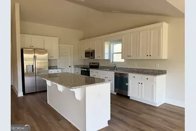232 Lake Meadows Drive, Winder, GA 30680 - Photo 3