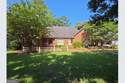 2109 Cumberland Lane, Albany, GA 31721 - Photo 1