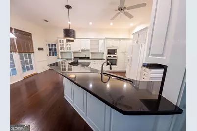 2109 Cumberland Lane, Albany, GA 31721 - Photo 9