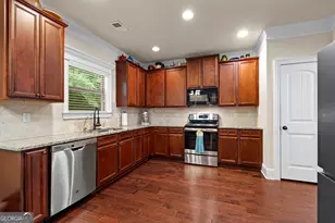 108 Village Pl, Newnan, GA 30265 - Photo 13