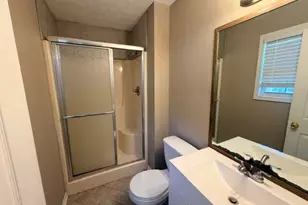 994 Hickory Bend Rd, Atlanta, GA 30349 - Photo 7