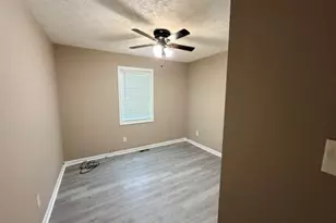 994 Hickory Bend Rd, Atlanta, GA 30349 - Photo 13