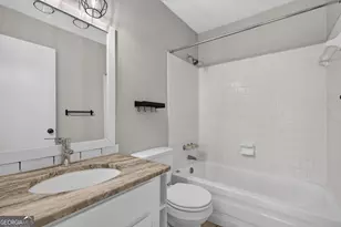 239 Pointe S Dr, Hinesville, GA 31313 - Photo 21