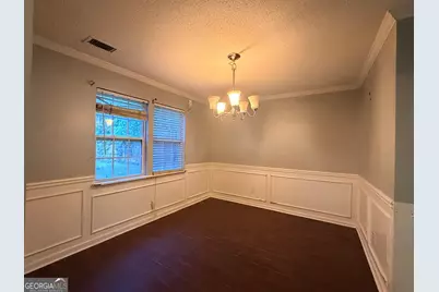 844 Chapman Circle, Stone Mountain, GA 30088 - Photo 3