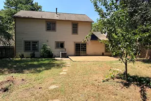 844 Chapman Cir, Stone Mountain, GA 30088 - Photo 15