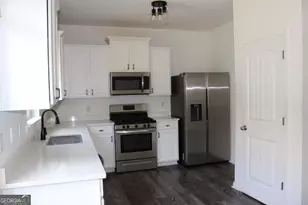 234 River Meadow Dr, Lagrange, GA 30241 - Photo 7